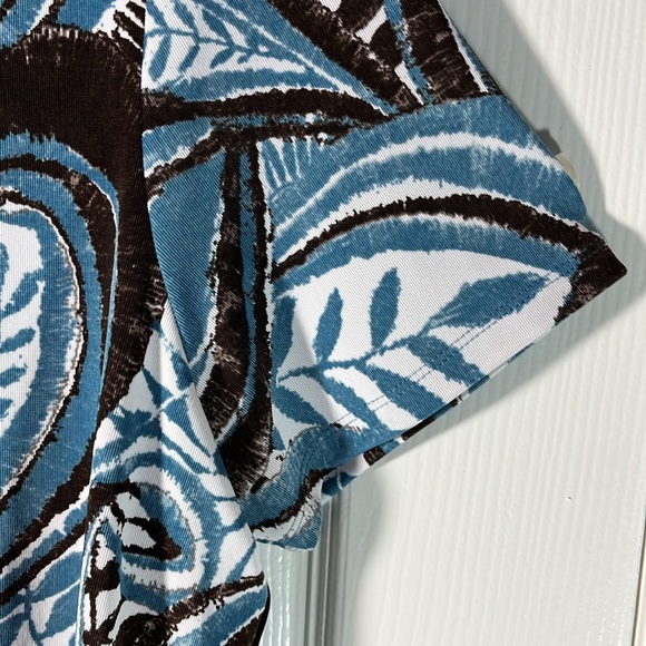 Easywear by Chicos womans stretchy short sleeve pullover top blue leaf print 16 - Picture 4 of 9